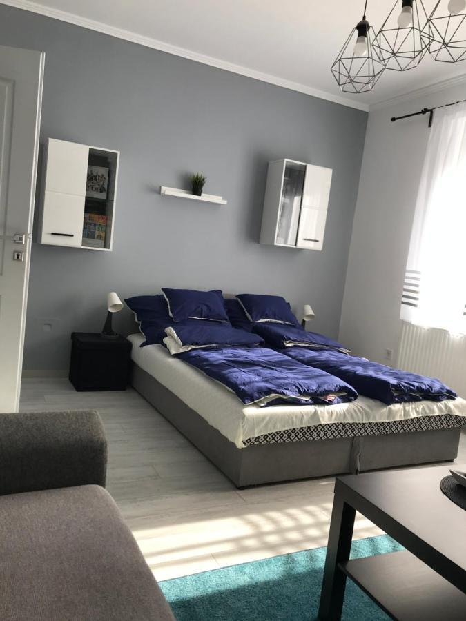 City Center Apartman Нагиканиша Екстериор снимка