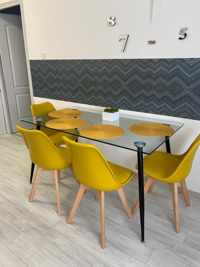 City Center Apartman Нагиканиша Екстериор снимка